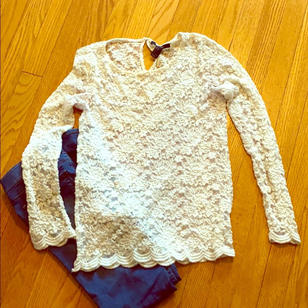 Lace long sleeve top